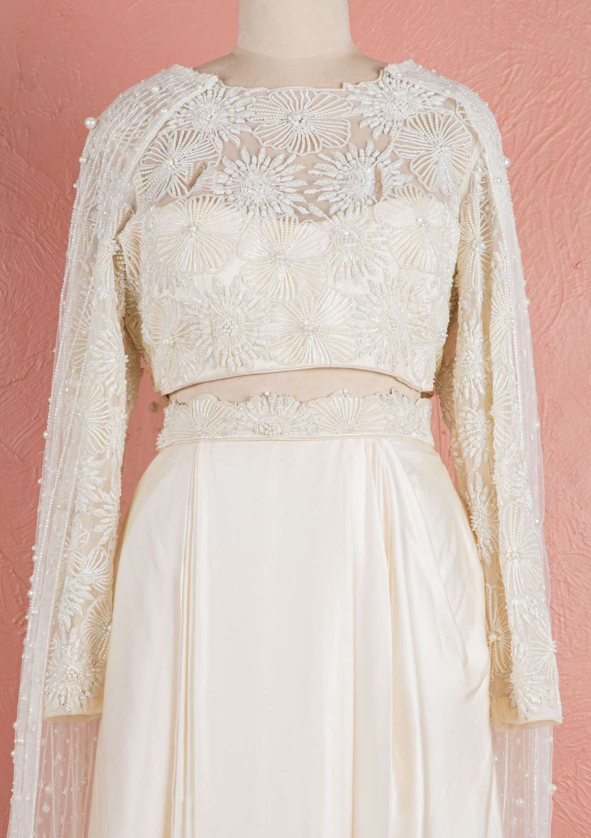 OYSTER BLOOM CAPE SKIRT SET