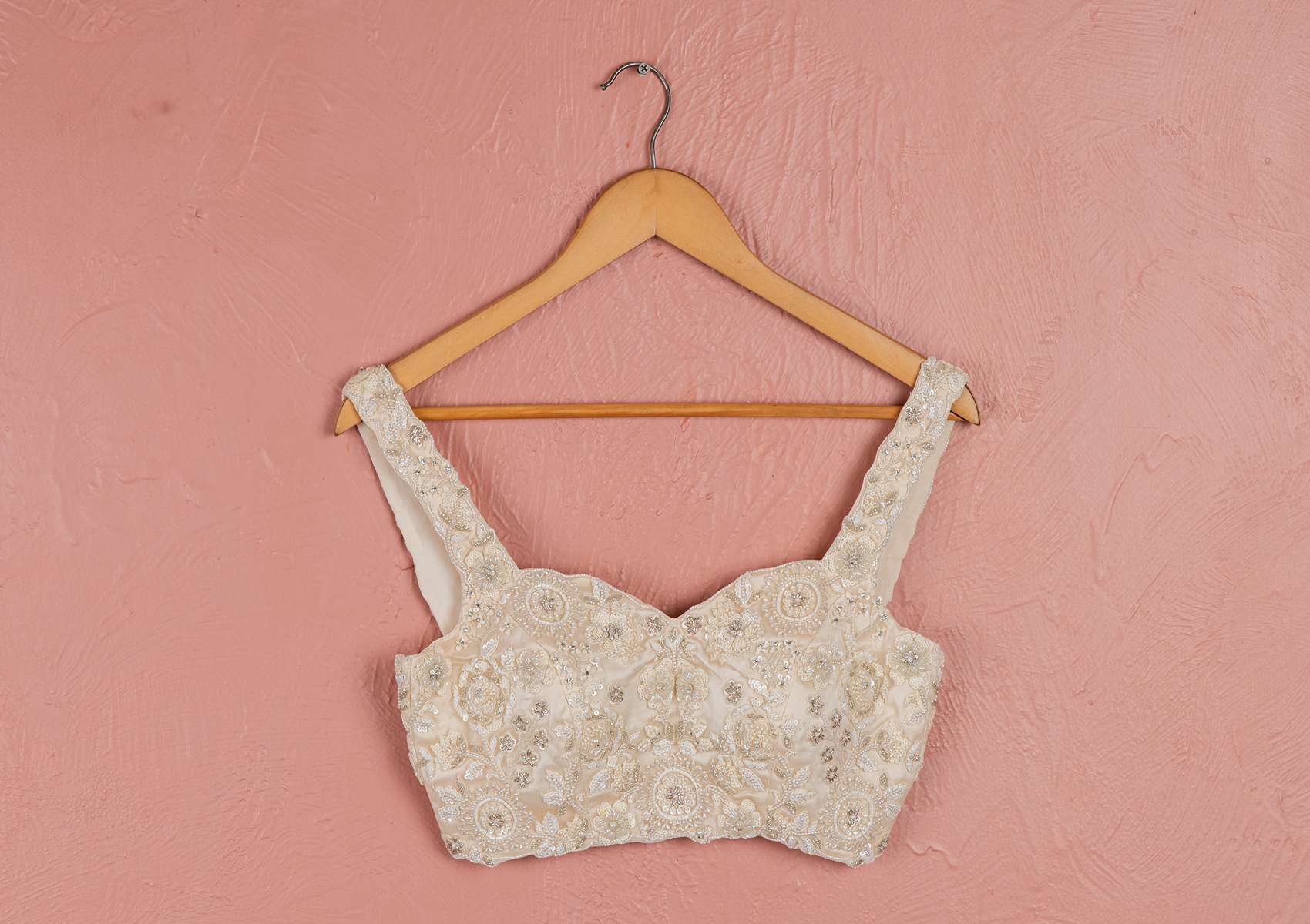 FROSTED PEARL EMROIDERED BLOUSE & DUPATTA WITH ORGANZA LEHENGA SET