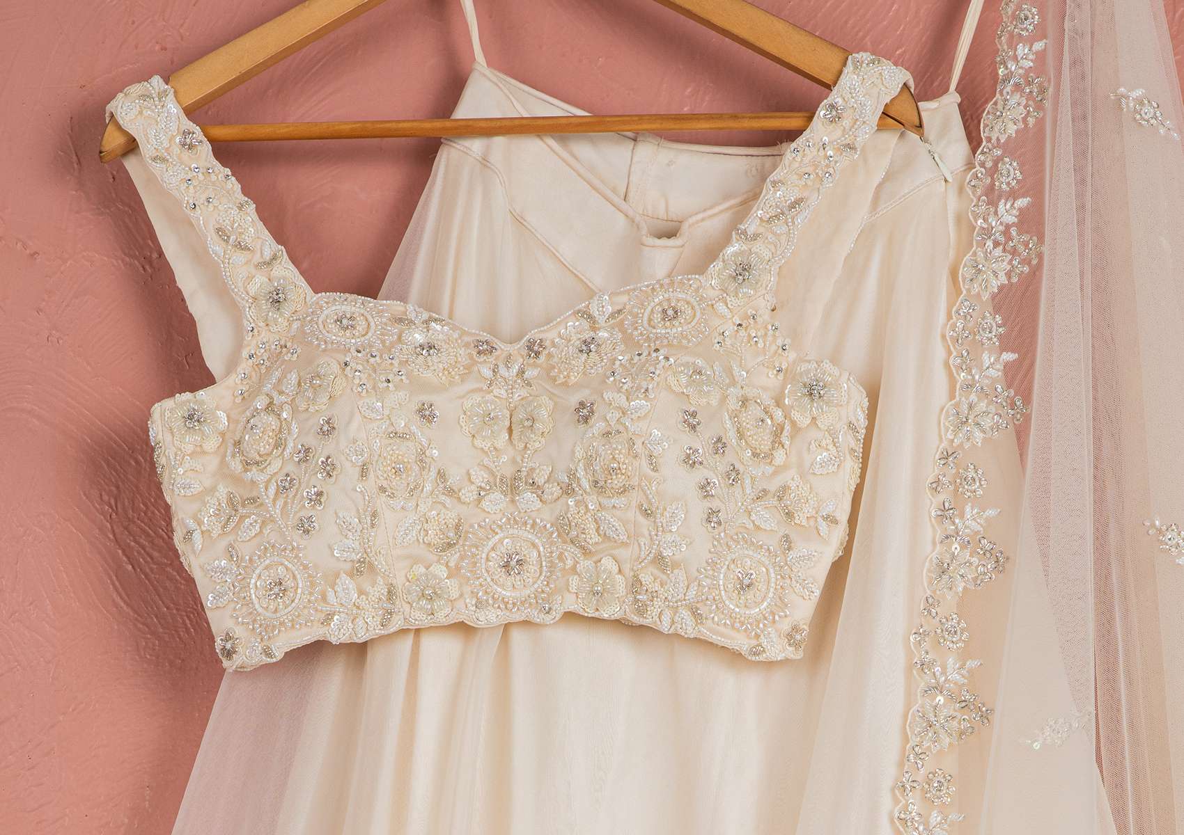 FROSTED PEARL EMROIDERED BLOUSE & DUPATTA WITH ORGANZA LEHENGA SET