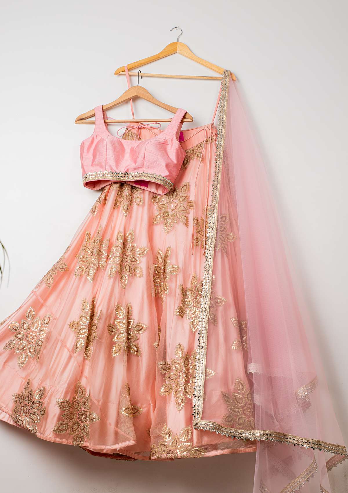 PEACH LEHENGA BIG FLOWER MOTIF SET